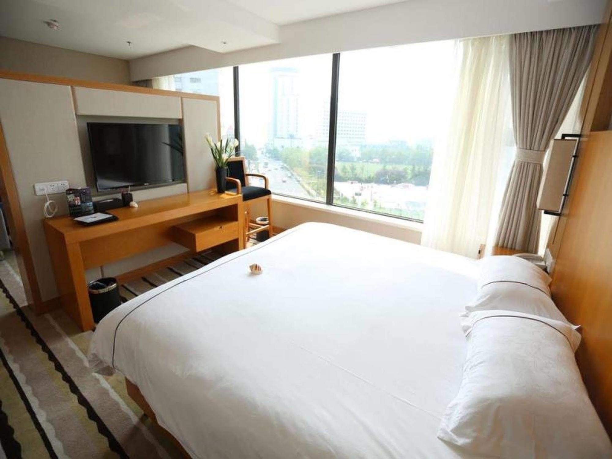 Qingdao Wu Sheng Guan Holiday Hotel Экстерьер фото
