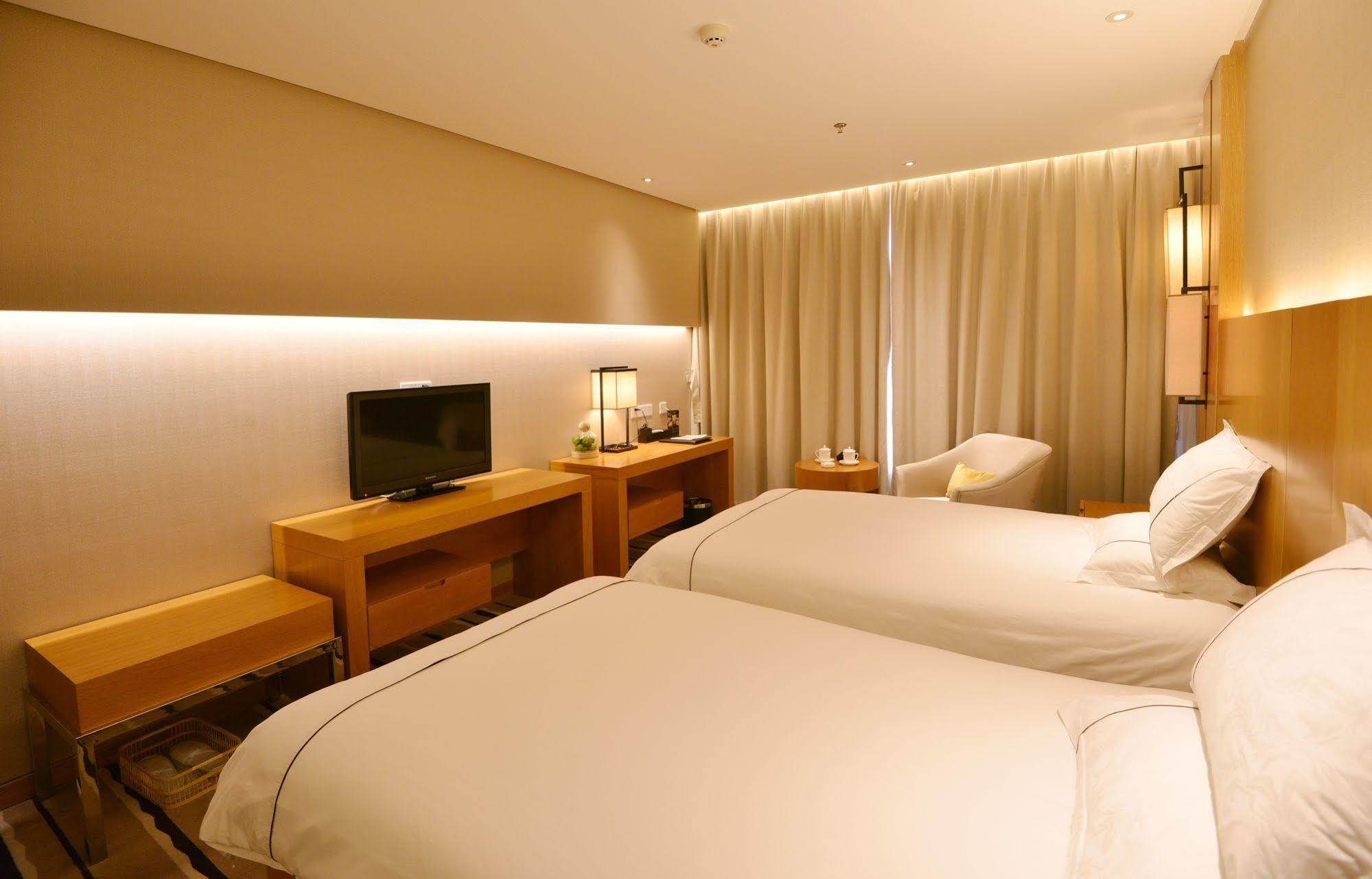 Qingdao Wu Sheng Guan Holiday Hotel Экстерьер фото